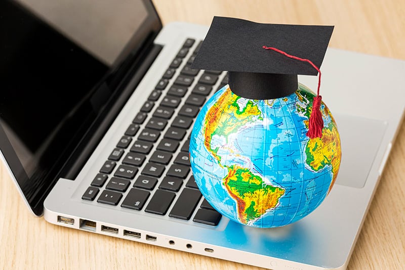 NiSV Akademie: Coursera als weltweiter Spitzenreiter